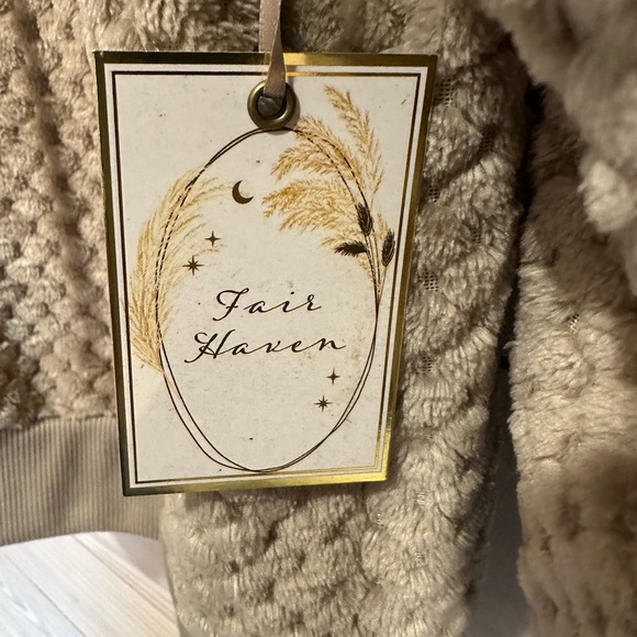 Cozy Tan Hooded Sweatshirt - Picture 4 of 7